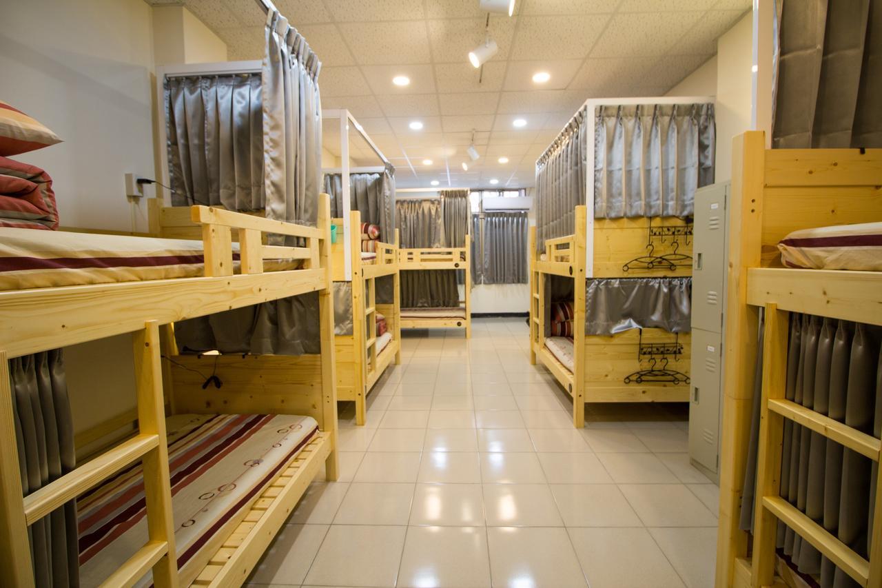 Little House Hostel Чиай Сити Екстериор снимка
